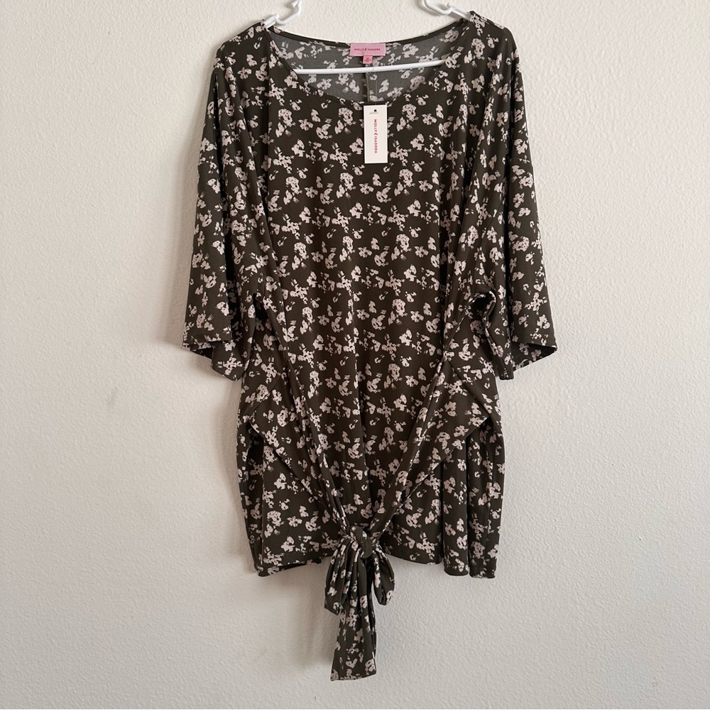 Molly & Isadora tie front/back top NWT
